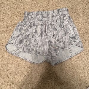 Whitish-Gray, Lululemon shorts